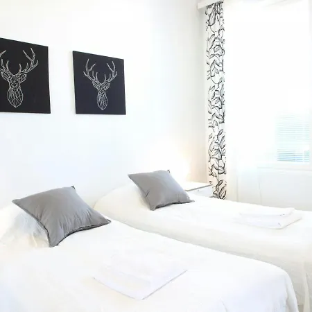 Apartamento For 3 With Sauna In Downtown