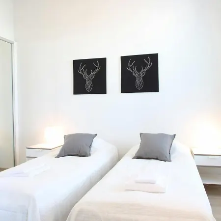 Apartamento For 3 With Sauna In Downtown